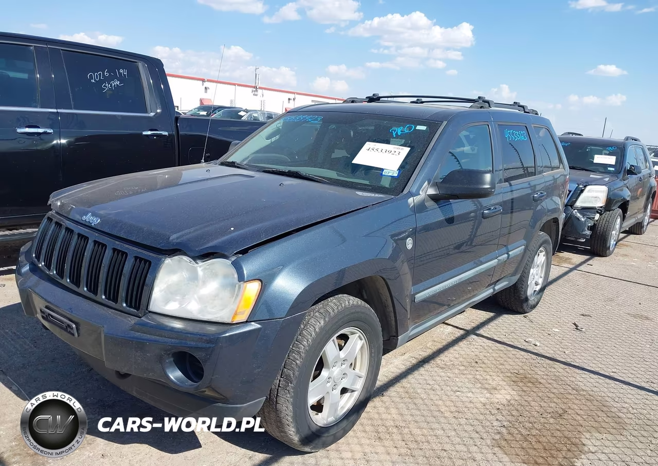 2007 Jeep Grand Cherokee Laredo VIN:1J8HR48P37C645342 - 2