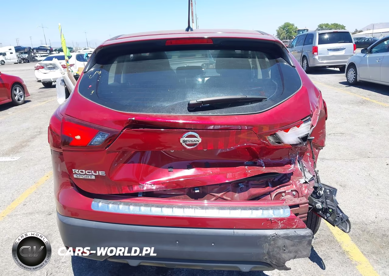 2019 Nissan Rogue Sport S VIN:JN1BJ1CP0KW243394 - 17