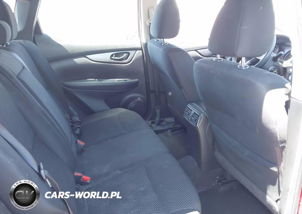 2019 Nissan Rogue Sport S VIN:JN1BJ1CP0KW243394 - 8