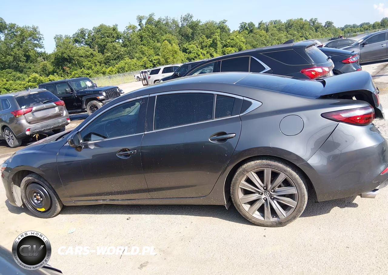2020 Mazda Mazda6 Touring VIN:JM1GL1VM2L1519637 - 15