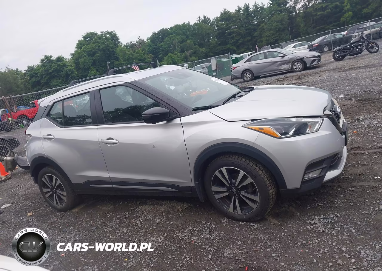 2020 Nissan Kicks Sr Xtronic Cvt VIN:3N1CP5DV0LL524108 - 13