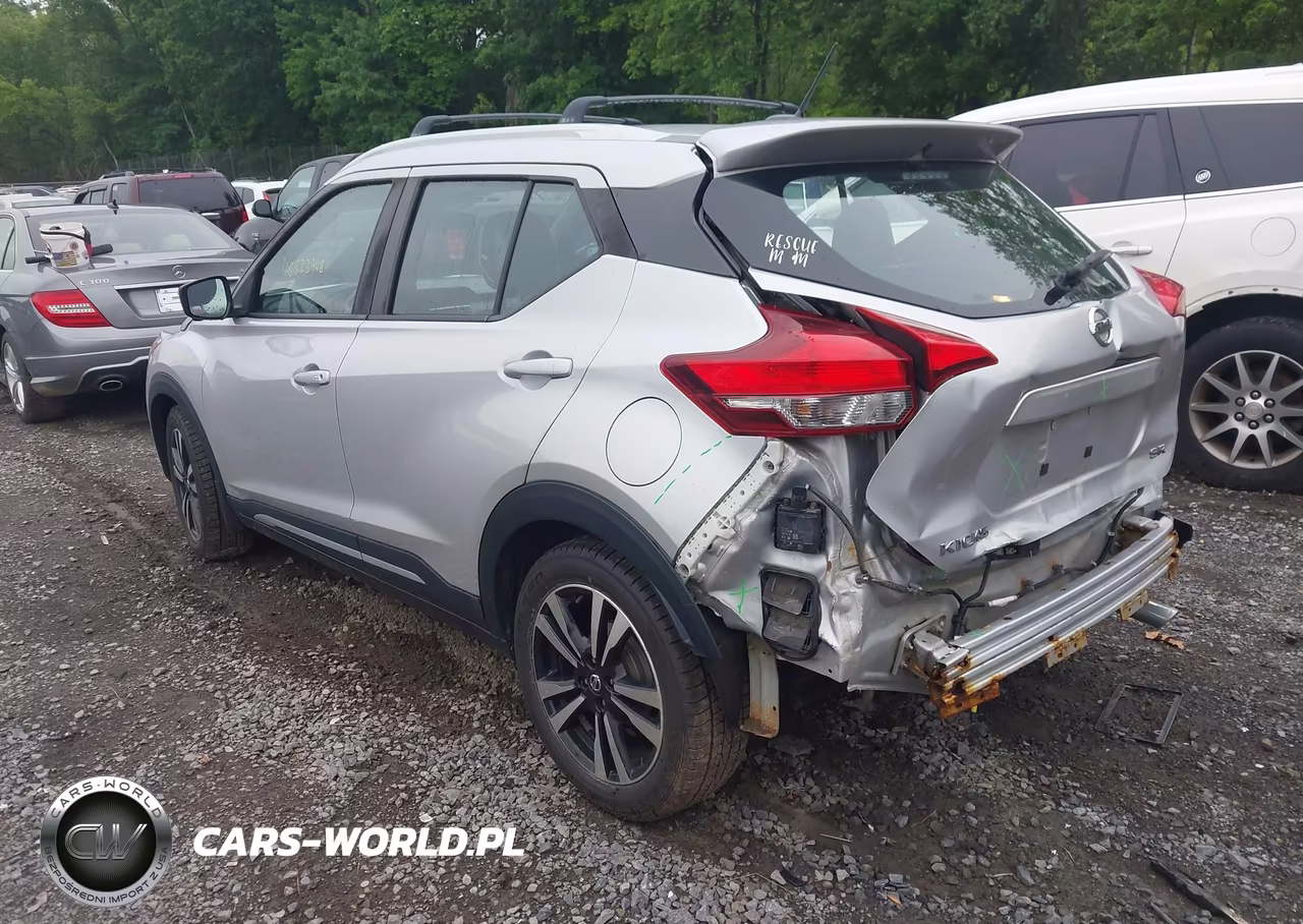 2020 Nissan Kicks Sr Xtronic Cvt VIN:3N1CP5DV0LL524108 - 3