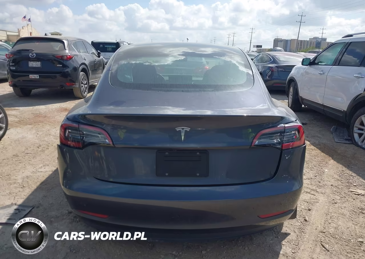2023 Tesla Model 3 Rear-Wheel Drive VIN:5YJ3E1EAXPF615947 - 17