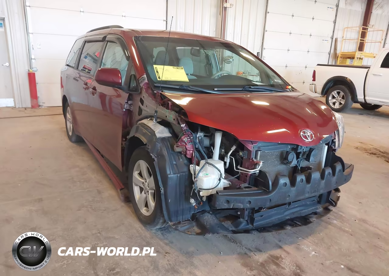 2013 Toyota Sienna Le V6 8 Passenger VIN:5TDKK3DC4DS334088 - 6