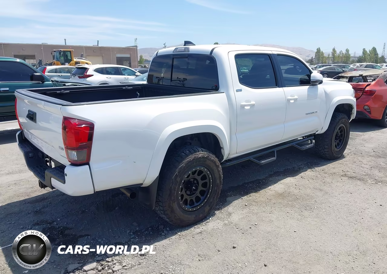 2022 Toyota Tacoma Sr5 V6 VIN:3TMCZ5AN8NM469223 - 4