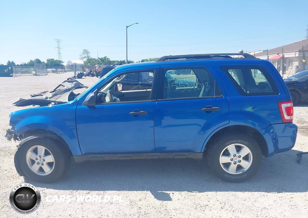 2011 Ford Escape Xls VIN:1FMCU9C71BKC61834 - 13
