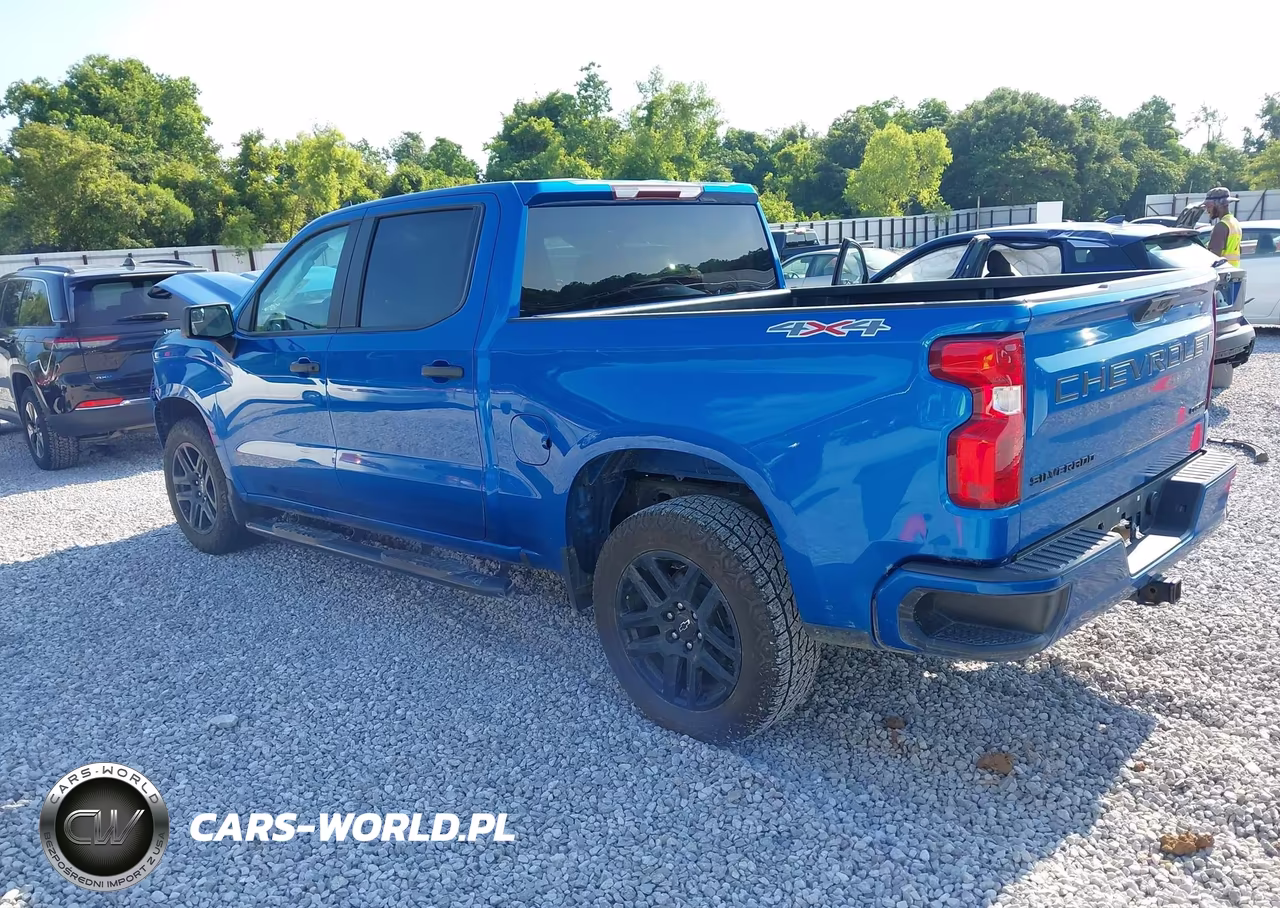 2023 Chevrolet Silverado 1500 4Wd Short Bed Custom VIN:3GCPDBEK3PG153356 - 3