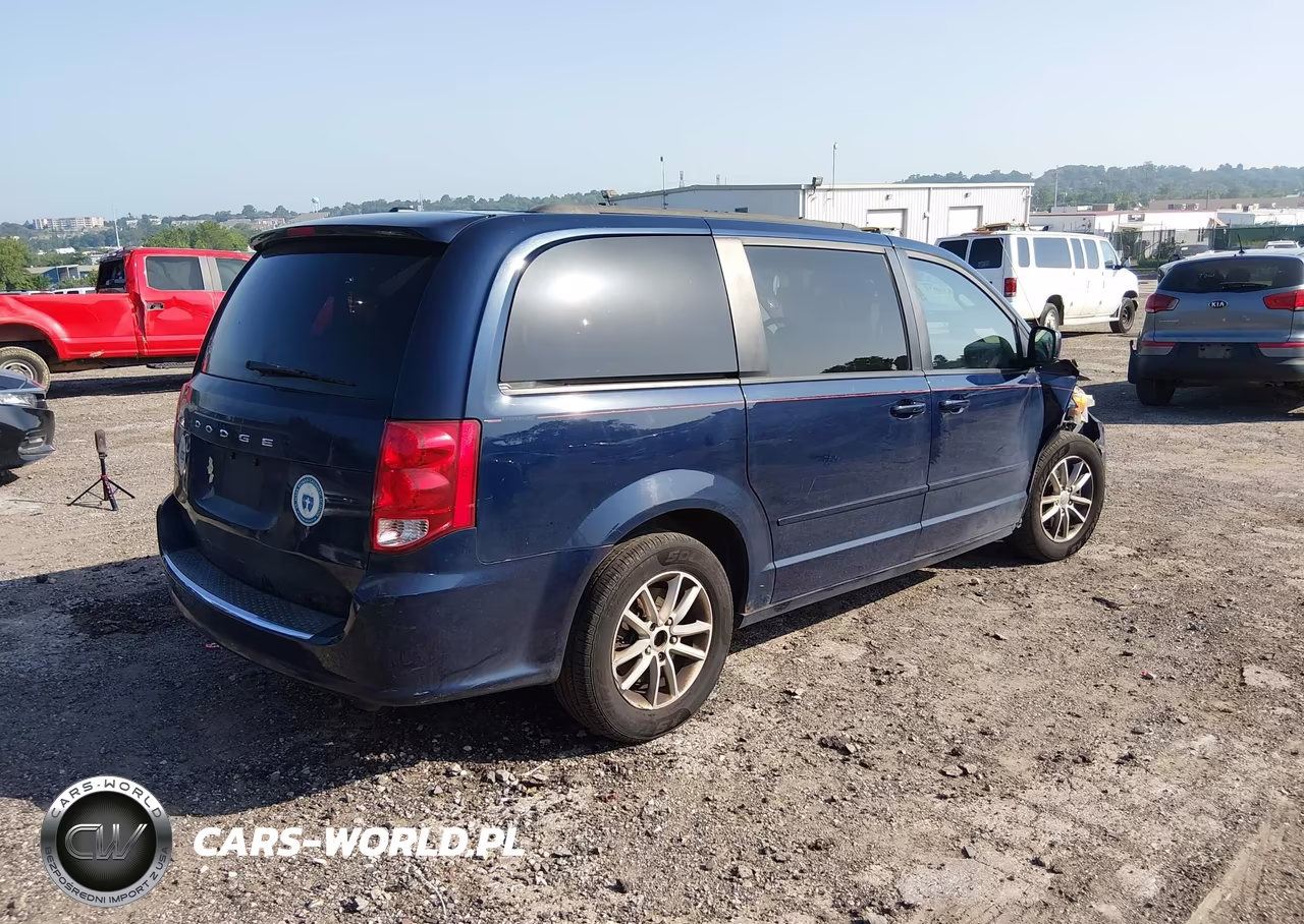 2013 Dodge Grand Caravan Sxt VIN:2C4RDGCG5DR567989 - 4
