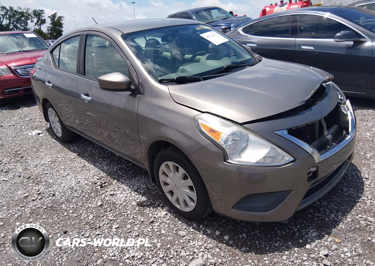 2016 Nissan Versa 1.6 Sv – zdjęcie 1 z 16