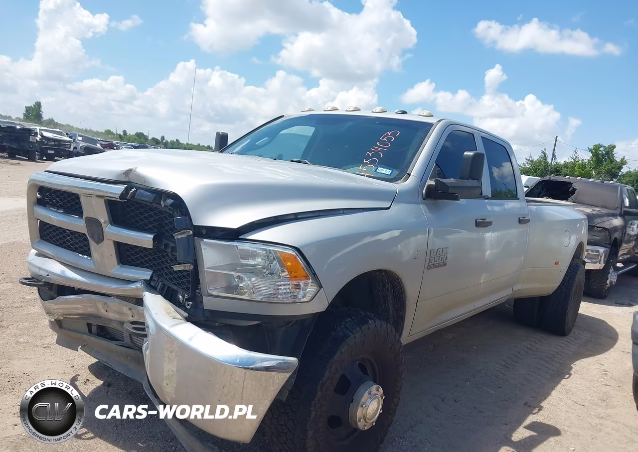 2018 Ram 3500 Tradesman 4X4 8' Box VIN:3C63RRGL1JG203703 - 14