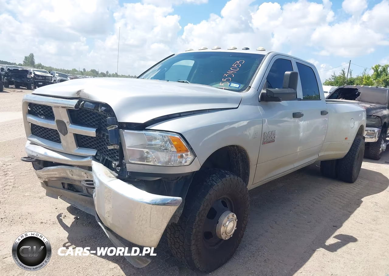 2018 Ram 3500 Tradesman 4X4 8' Box VIN:3C63RRGL1JG203703 - 2