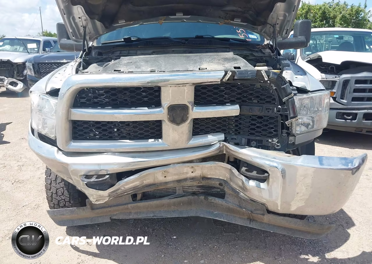 2018 Ram 3500 Tradesman 4X4 8' Box VIN:3C63RRGL1JG203703 - 6