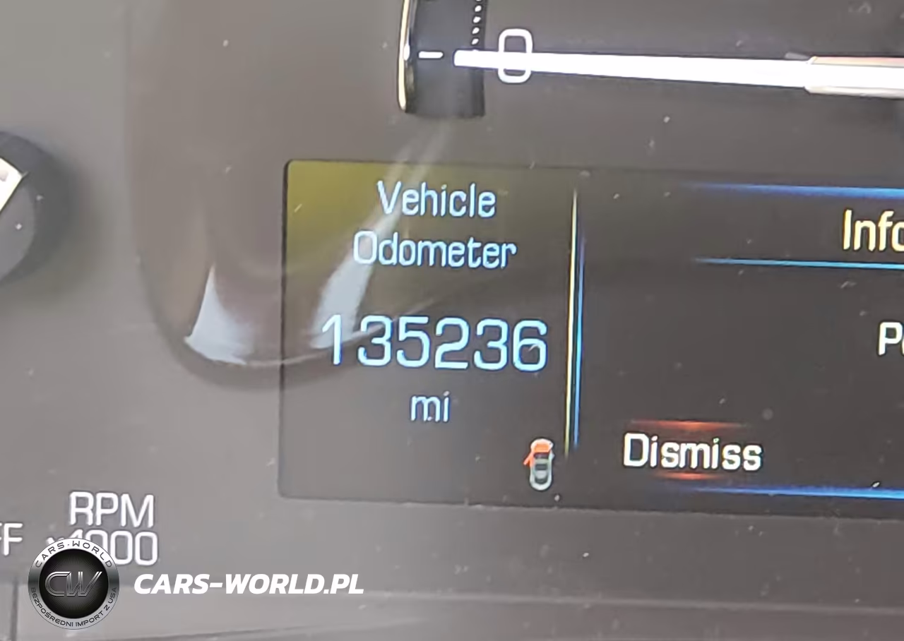 2018 Cadillac Xt5 Luxury VIN:1GYKNDRSXJZ106615 - 16