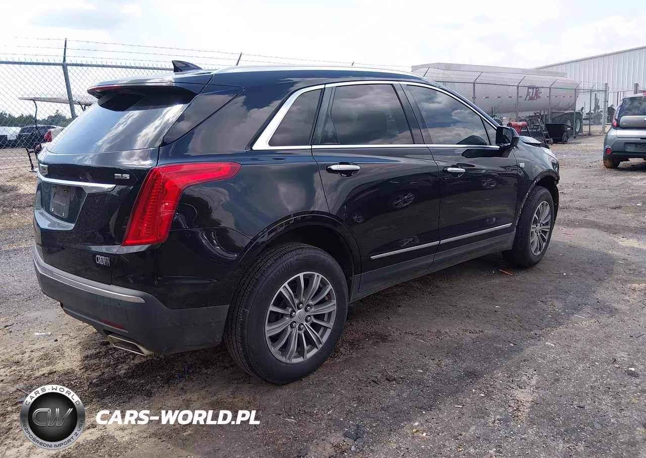 2018 Cadillac Xt5 Luxury VIN:1GYKNDRSXJZ106615 - 4