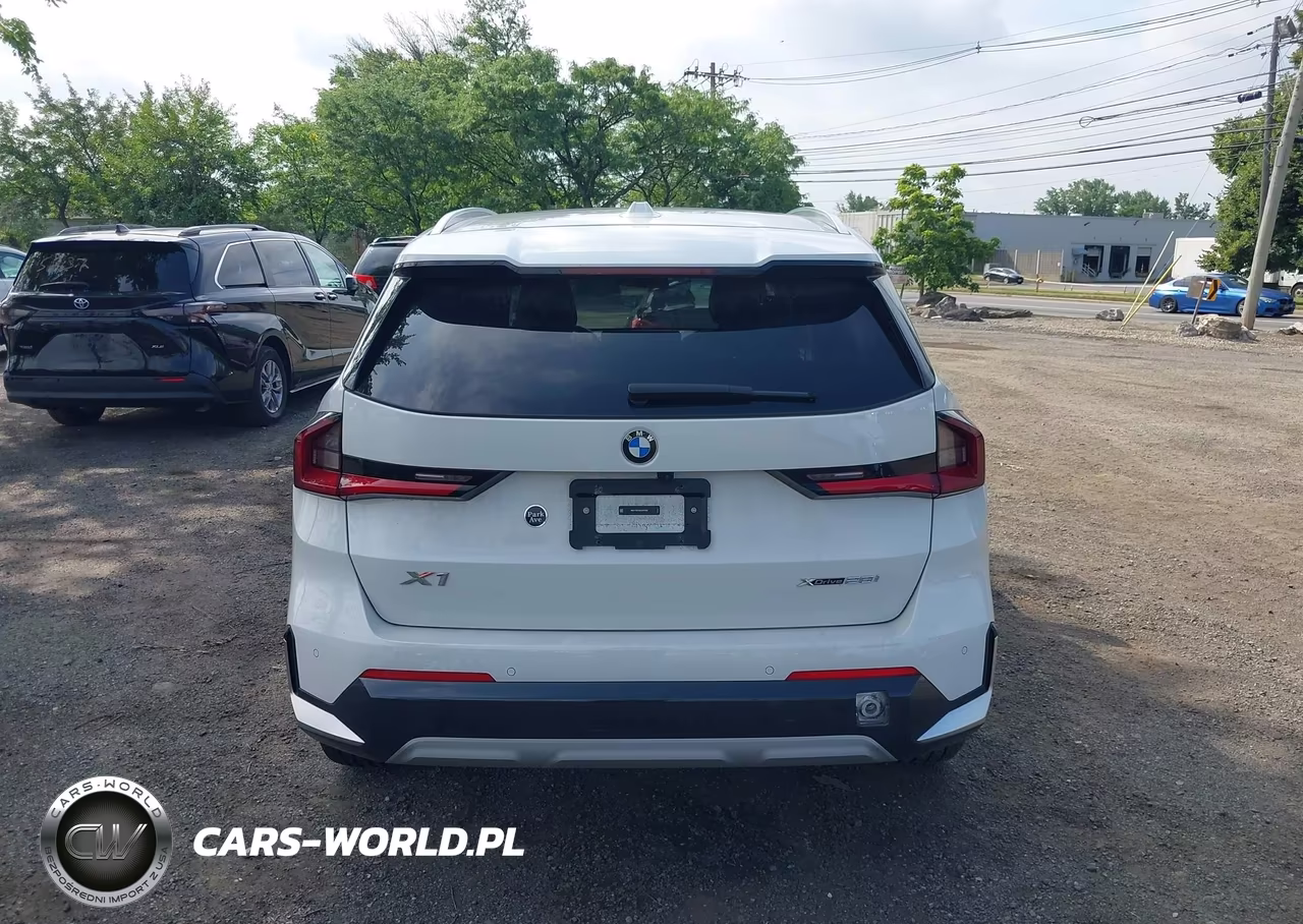 2024 BMW X1 xDrive28I VIN:WBX73EF00R5022562 - 16