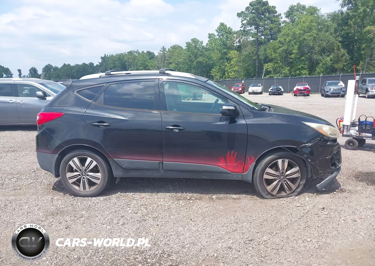 2014 Hyundai Tucson Walking Dead Edition VIN:KM8JUCAG5EU940487 - 13