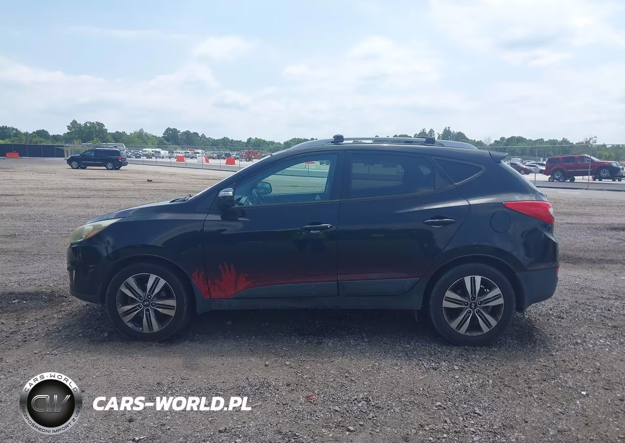 2014 Hyundai Tucson Walking Dead Edition VIN:KM8JUCAG5EU940487 - 14