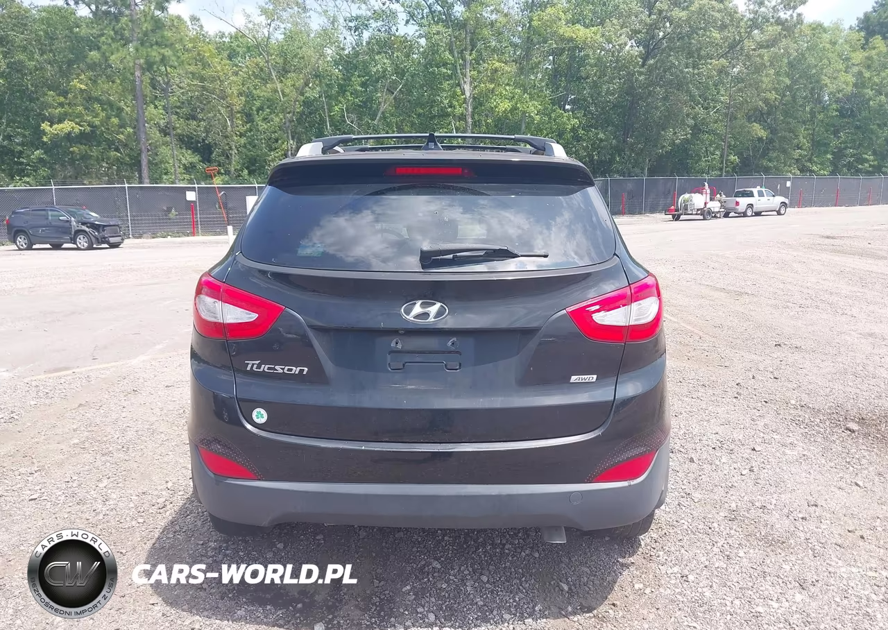 2014 Hyundai Tucson Walking Dead Edition VIN:KM8JUCAG5EU940487 - 16