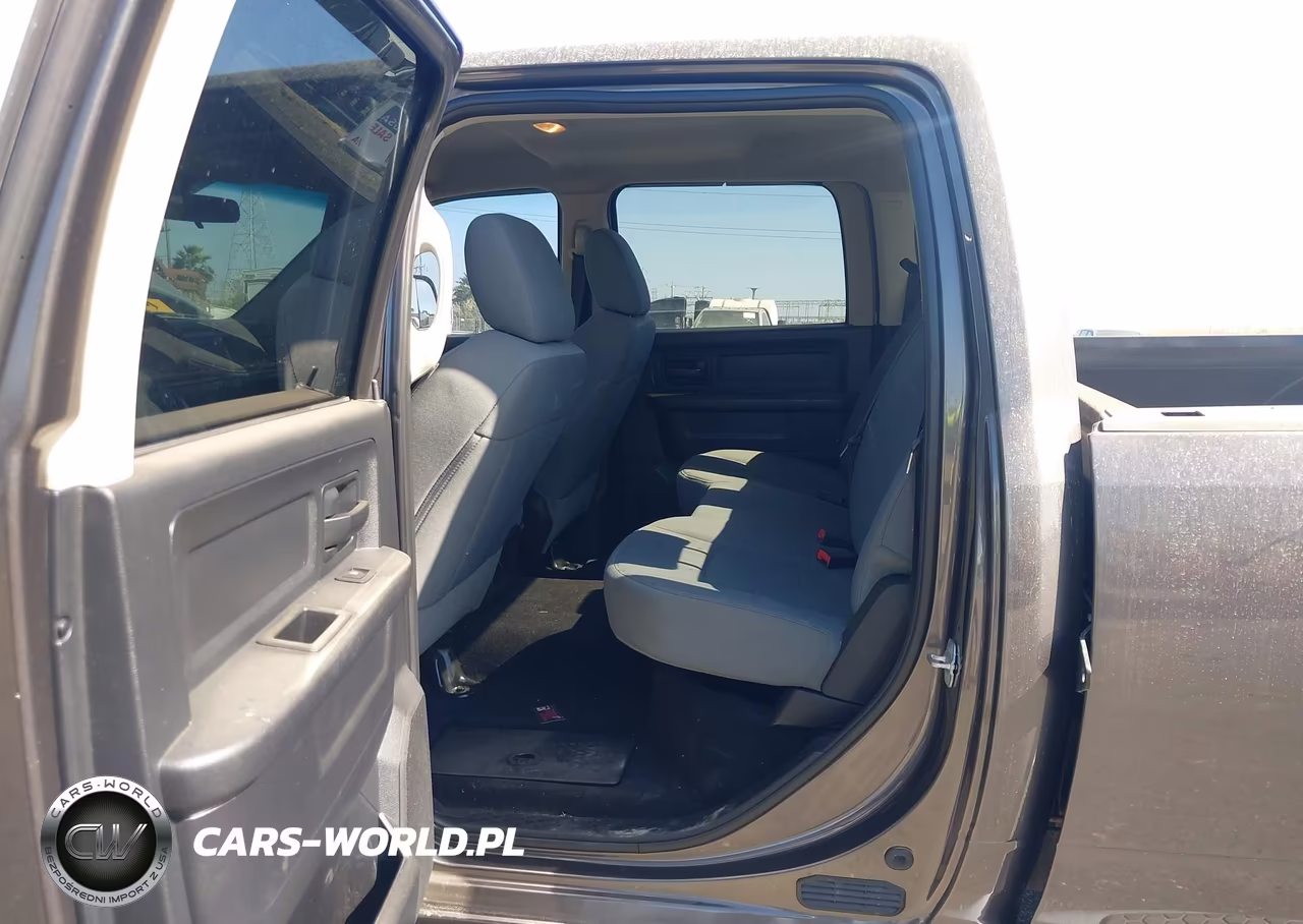 2014 Ram 3500 Tradesman VIN:3C63R3GJ4EG226555 - 6