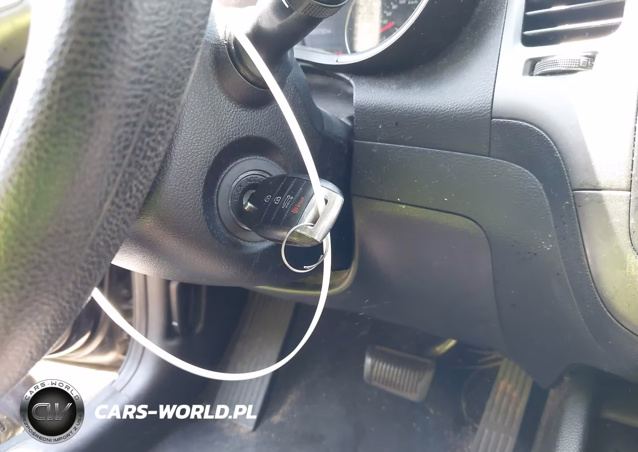 2018 Kia Forte Lx VIN:3KPFL4A7XJE256112 - 11