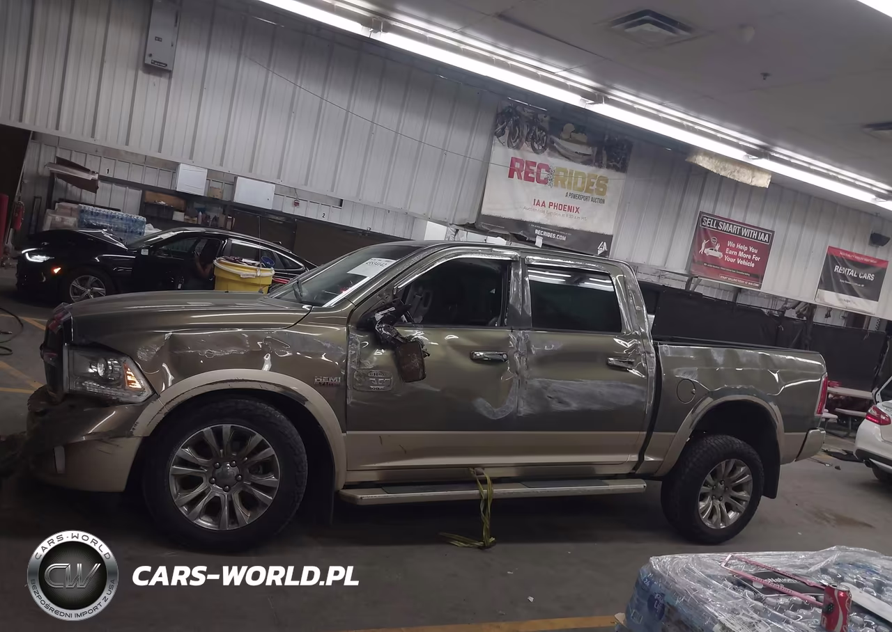 2013 Ram 1500 Laramie Longhorn Edition VIN:1C6RR7PT5DS689167 - 13