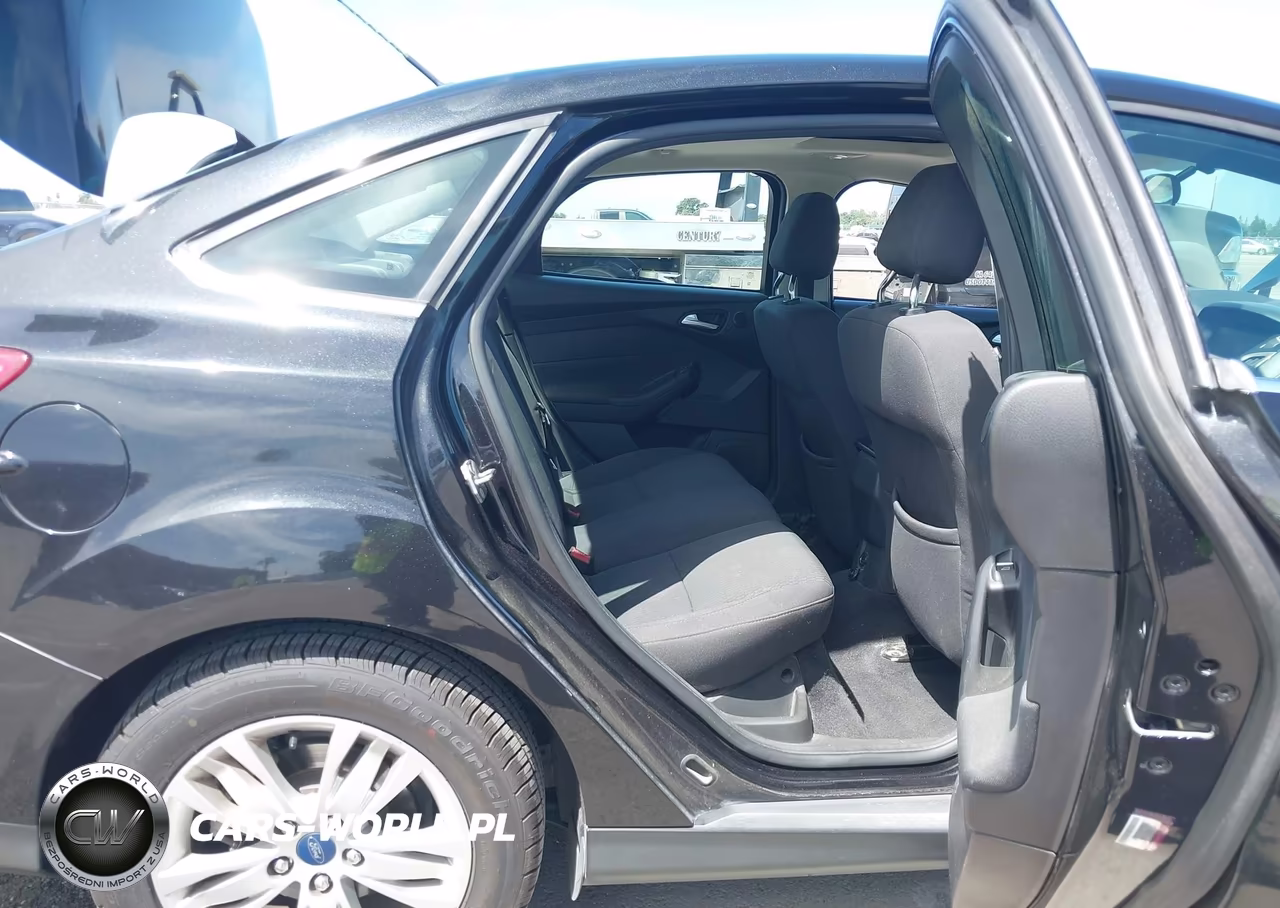 2012 Ford Focus Sel VIN:1FAHP3H29CL362777 - 8