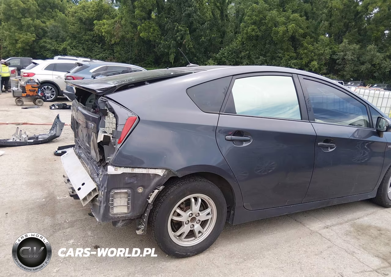 2011 Toyota Prius Two VIN:JTDKN3DU0B1361959 - 19