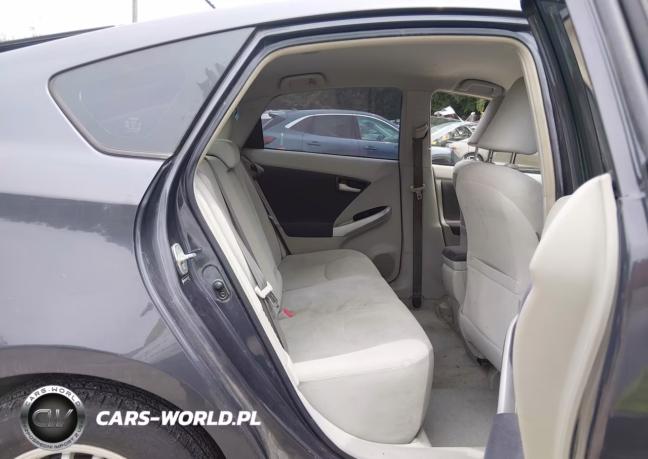 2011 Toyota Prius Two VIN:JTDKN3DU0B1361959 - 8