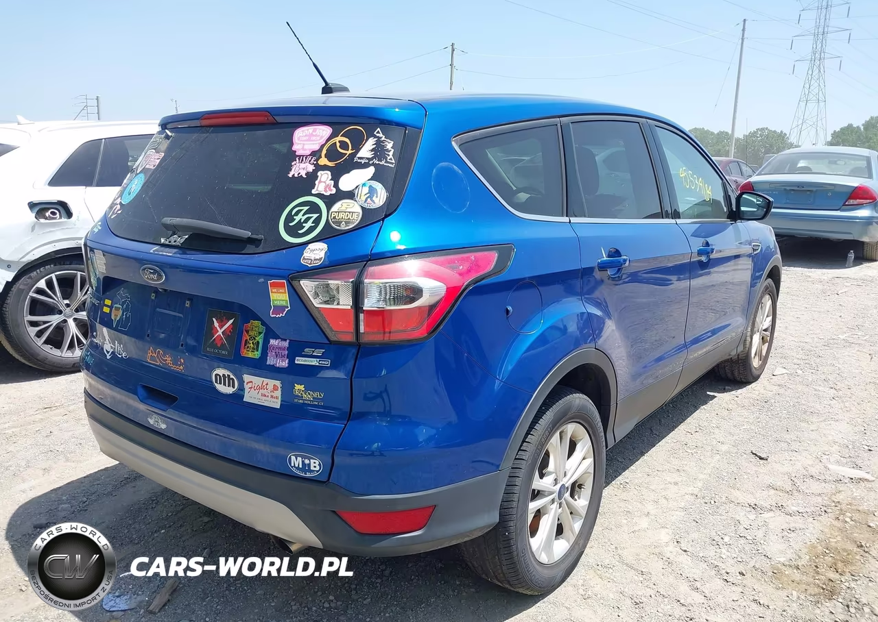 2017 Ford Escape Se VIN:1FMCU9GD1HUD07627 - 4