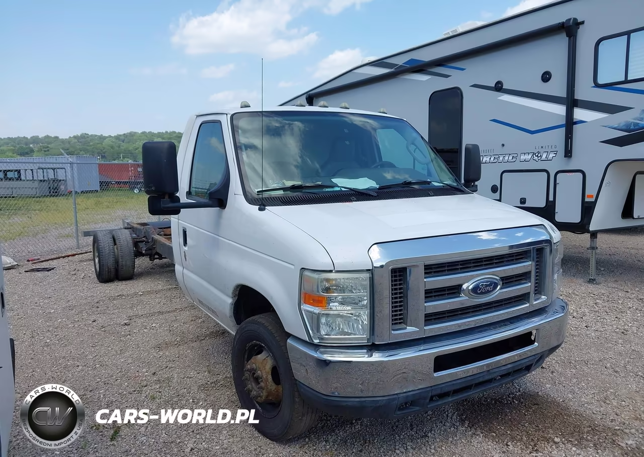 2011 Ford Econoline Commercial Cutaway