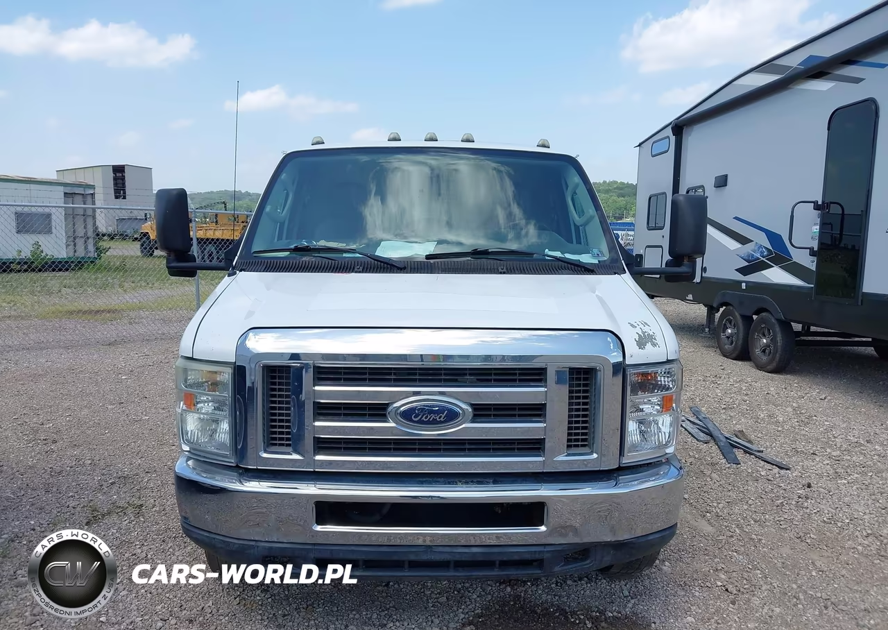 2011 Ford Econoline Commercial Cutaway VIN:1FDXE4FS5BDA96361 - 13