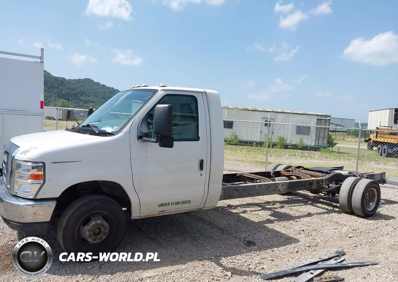 2011 Ford Econoline Commercial Cutaway VIN:1FDXE4FS5BDA96361 - 15
