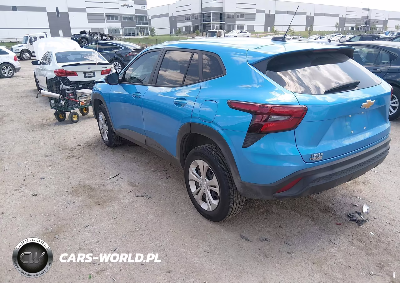 2025 Chevrolet Trax Fwd Ls VIN:KL77LFEP5SC343416 - 3