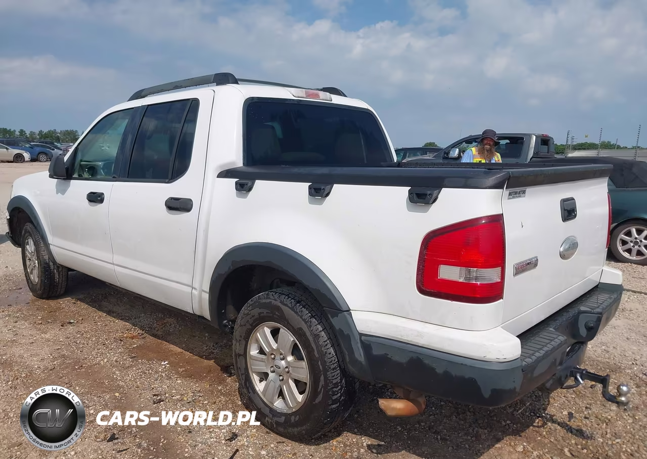2007 Ford Explorer Sport Trac Xlt VIN:1FMEU31K17UA18677 - 3