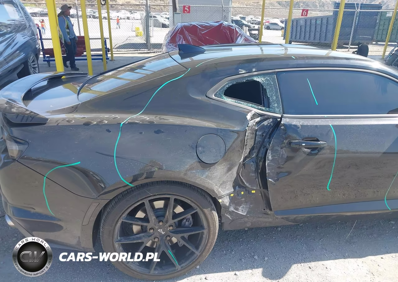 2019 Chevrolet Camaro 2Ss VIN:1G1FH1R79K0105768 - 19