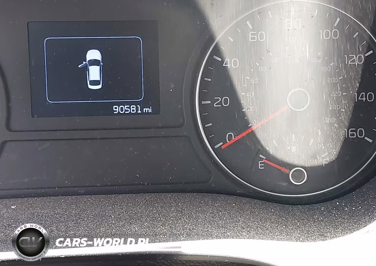 2018 Kia Optima Lx VIN:5XXGT4L32JG188605 - 14