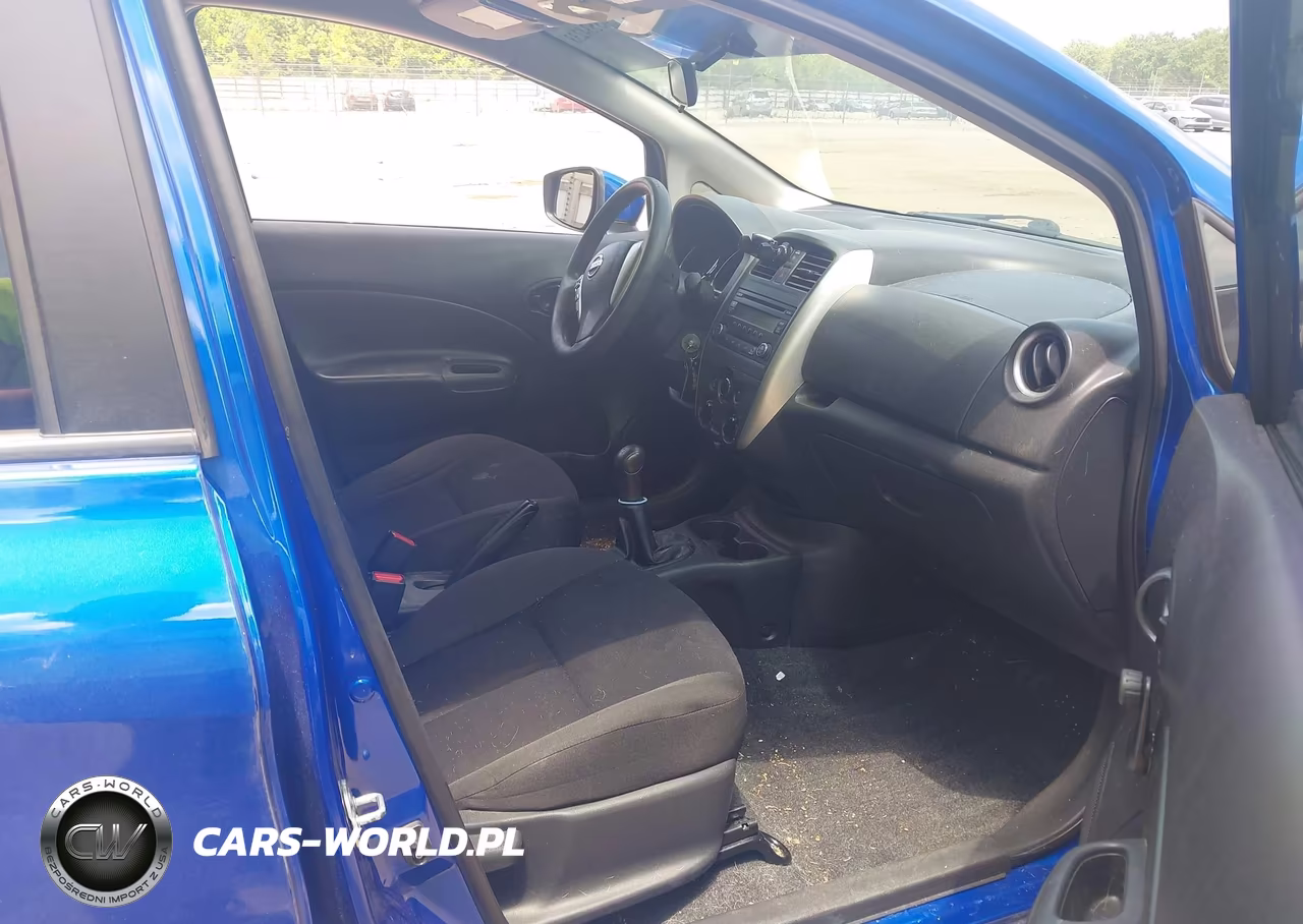 2016 Nissan Versa Note S (Sr) VIN:3N1CE2CPXGL380385 - 5