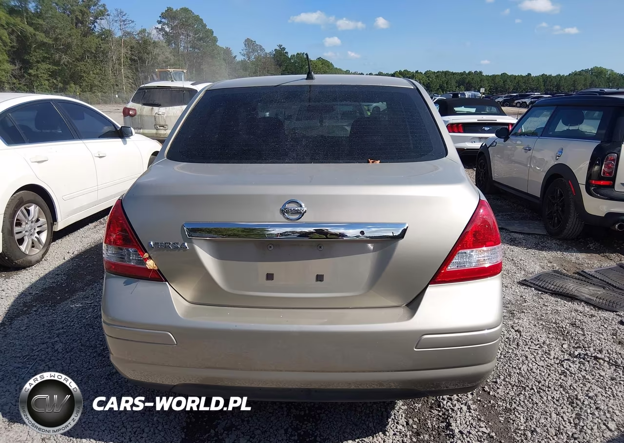 2009 Nissan Versa 1.8S VIN:3N1BC11EX9L449835 - 16