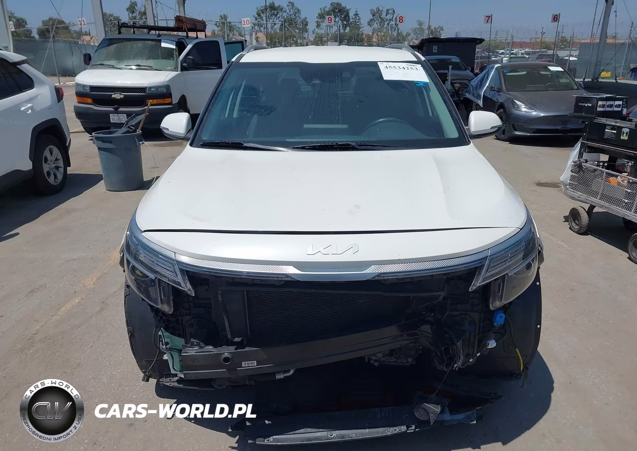 2023 Kia Seltos S VIN:KNDEU2AA9P7414442 - 13