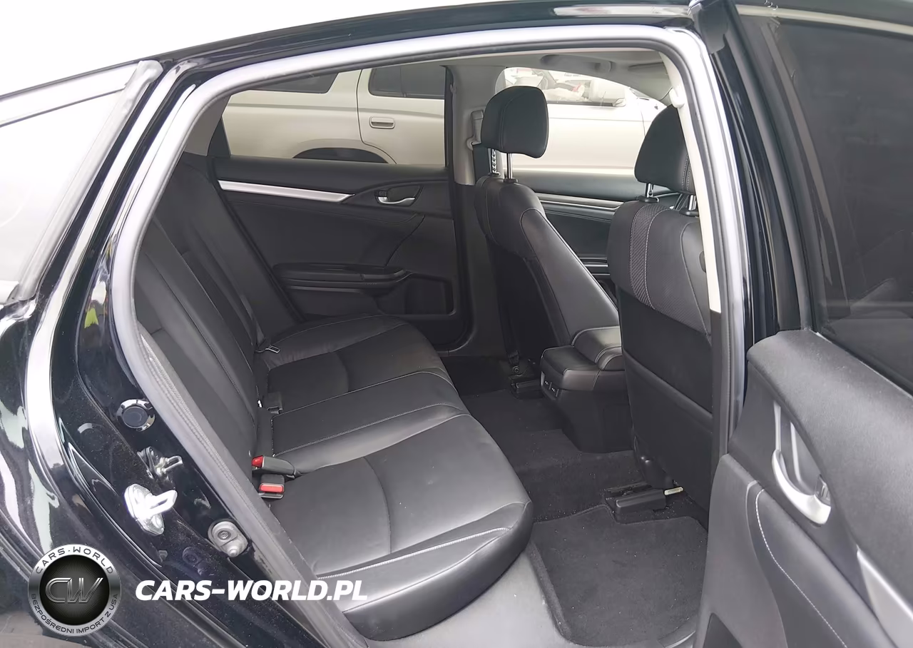 2019 Honda Civic Touring VIN:JHMFC1F91KX004533 - 8