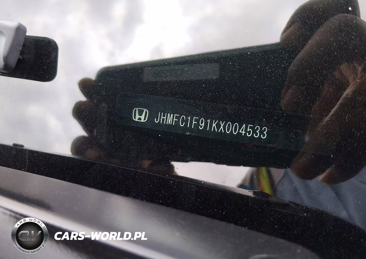 2019 Honda Civic Touring VIN:JHMFC1F91KX004533 - 9