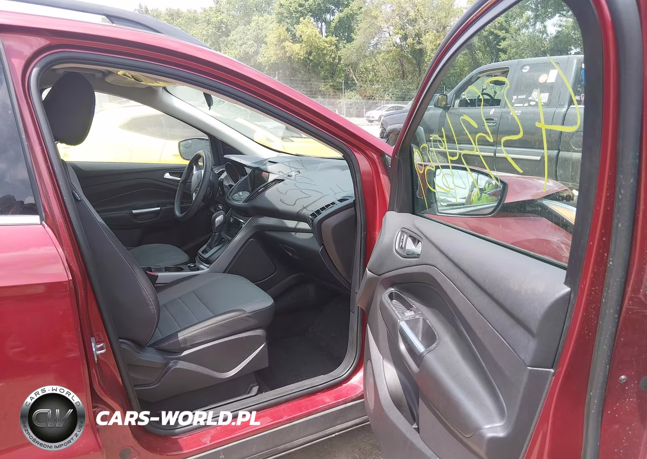 2016 Ford Escape Se VIN:1FMCU0GXXGUA63917 - 5