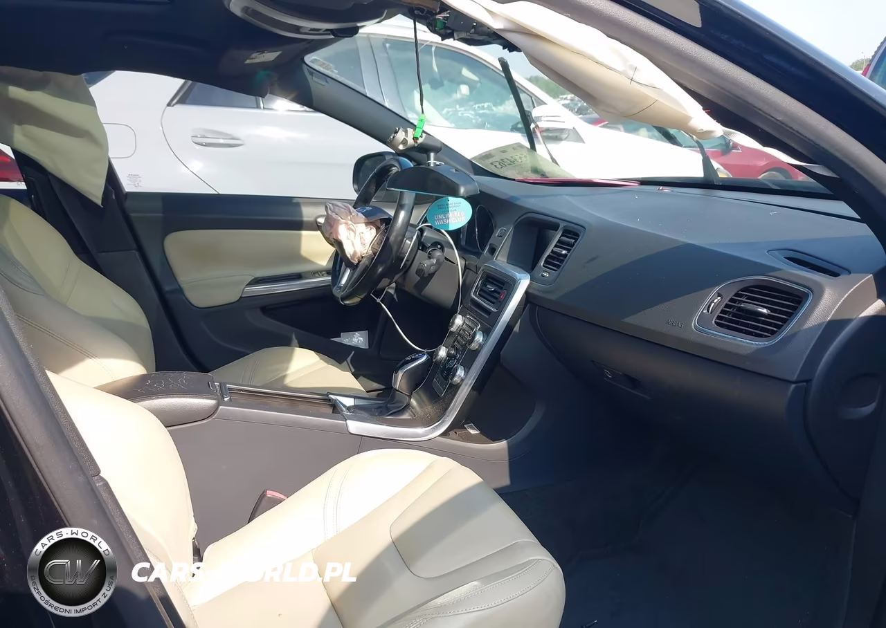 2016 Volvo S60 T6 Drive-E VIN:YV149MFK9G2395201 - 5