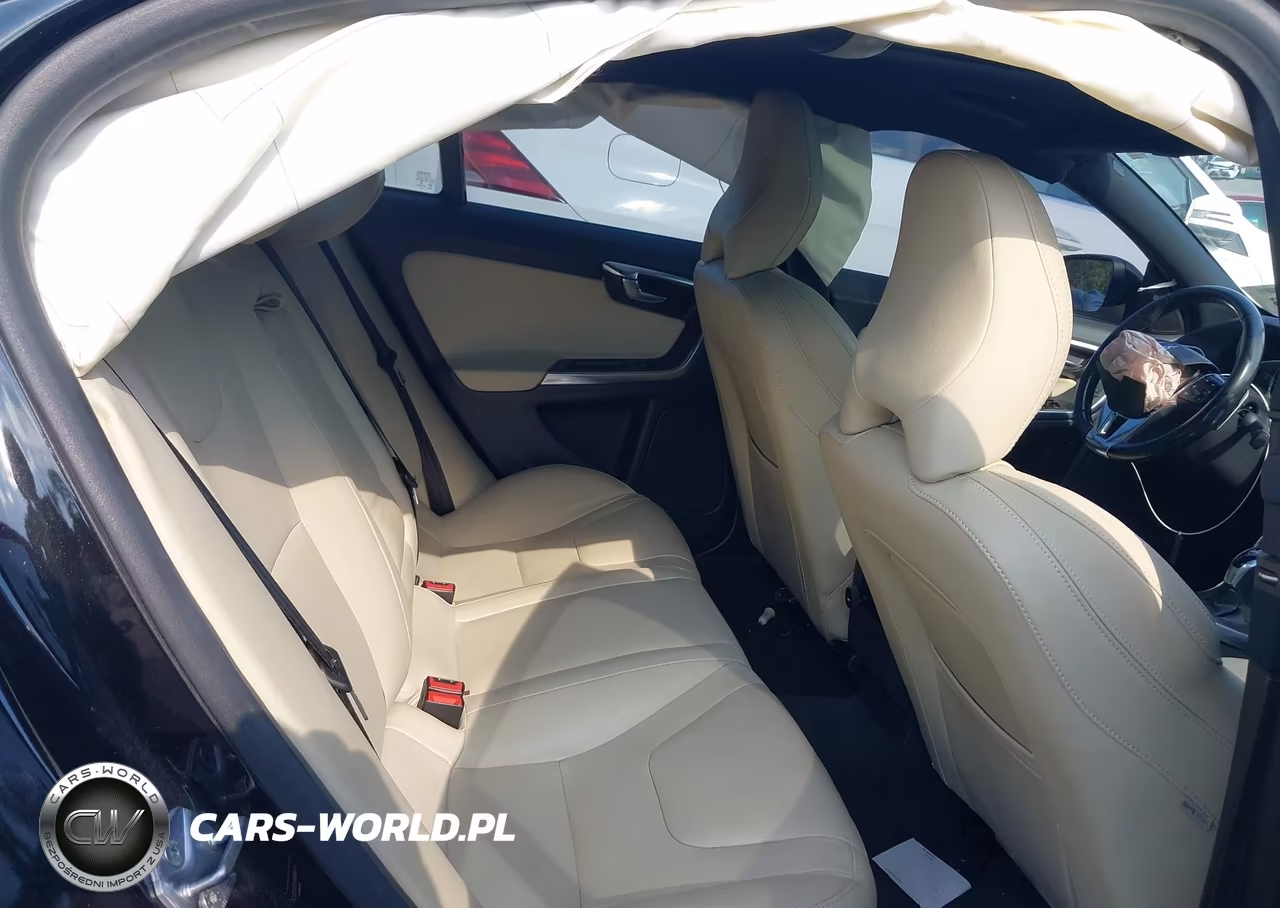 2016 Volvo S60 T6 Drive-E VIN:YV149MFK9G2395201 - 8