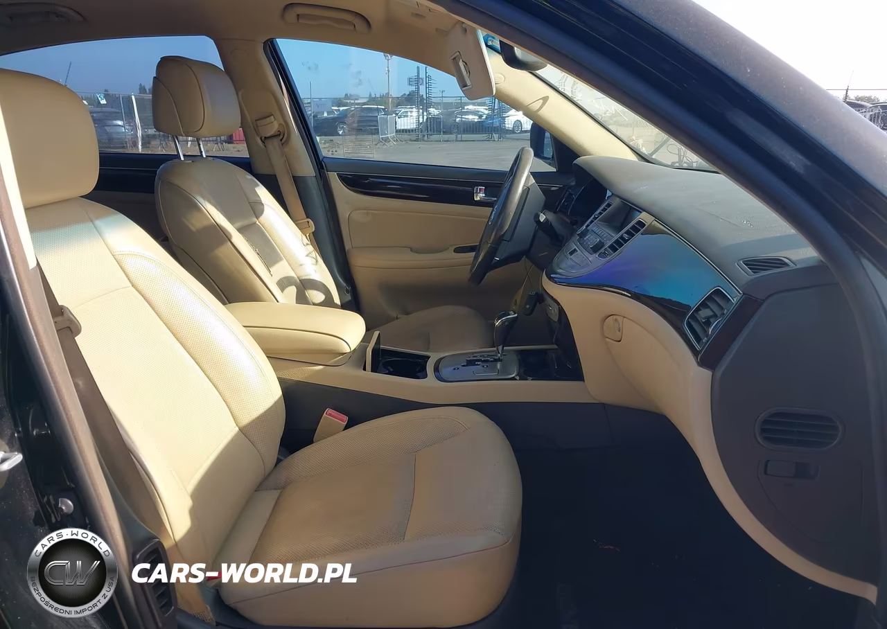 2009 Hyundai Genesis 3.8 VIN:KMHGC46E09U039642 - 5