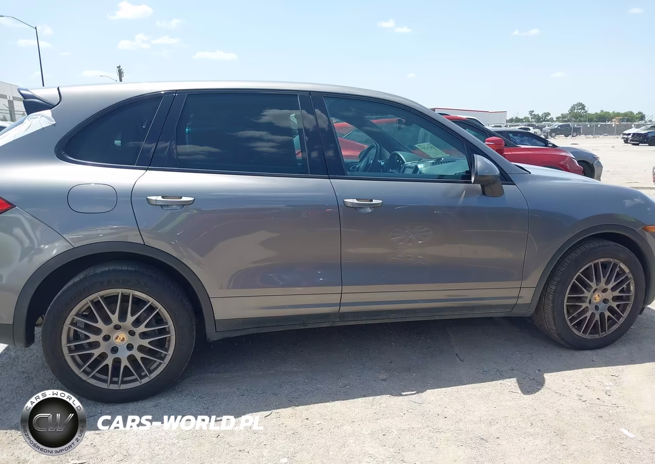 2013 Porsche Cayenne VIN:WP1AA2A24DLA12474 - 13