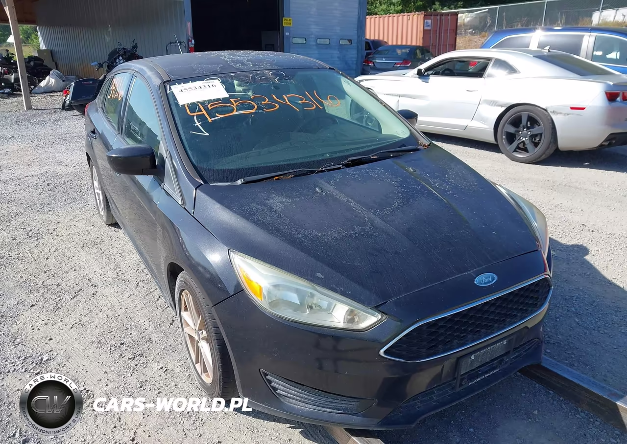 2018 Ford Focus Se VIN:1FADP3F21JL242924 - 6