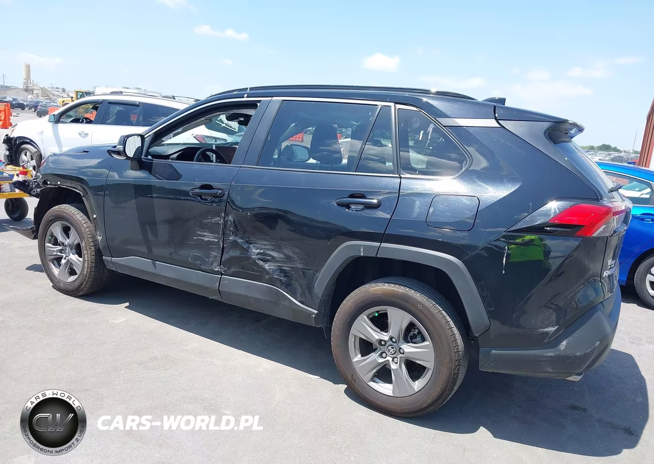 2024 Toyota Rav4 Xle VIN:2T3W1RFV1RW332634 - 14