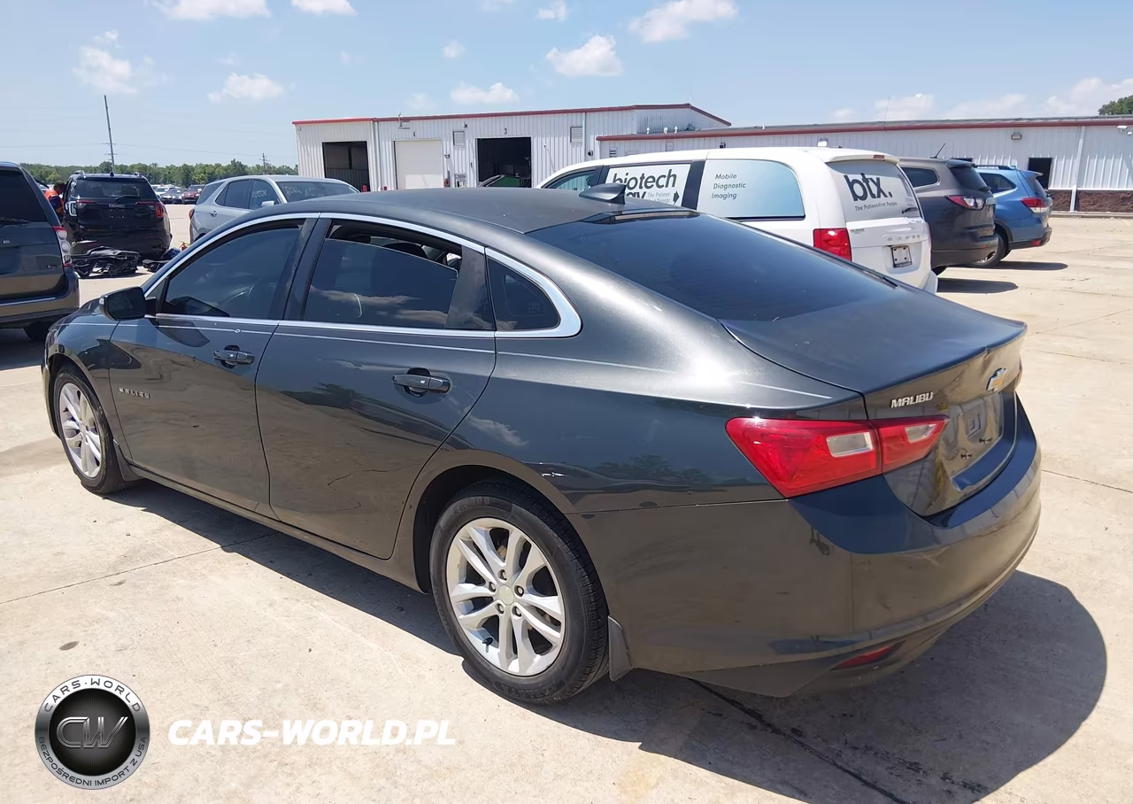 2017 Chevrolet Malibu 1Lt VIN:1G1ZE5STOHF175993 - 3