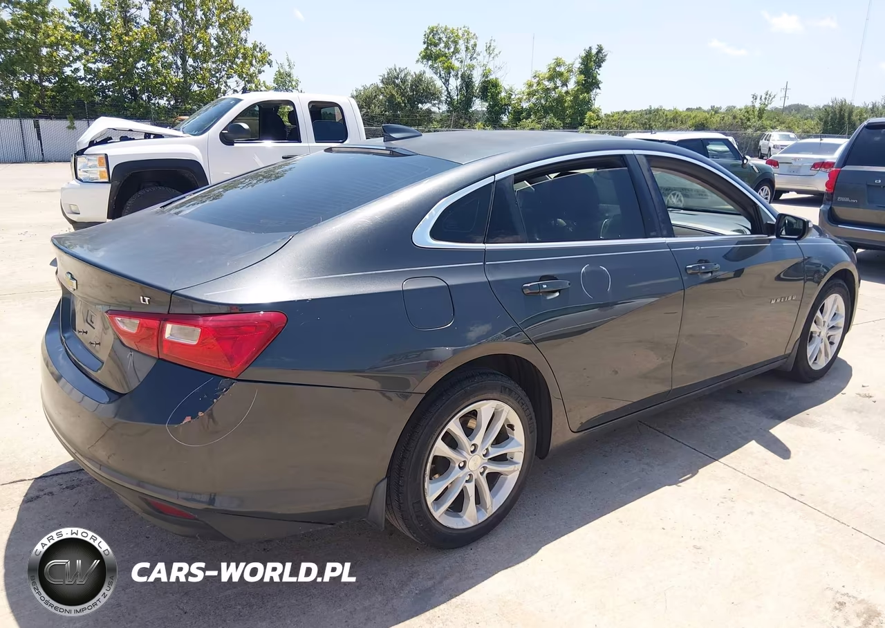 2017 Chevrolet Malibu 1Lt VIN:1G1ZE5STOHF175993 - 4